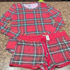 NWT PINK Victoria's Secret Red and Green Plaid Pajama Set Large Top Medium Short